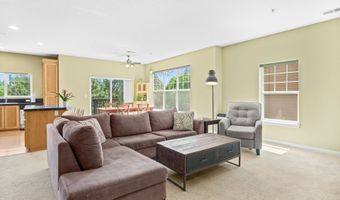 1120 SW 170TH Ave 201, Beaverton, OR 97003