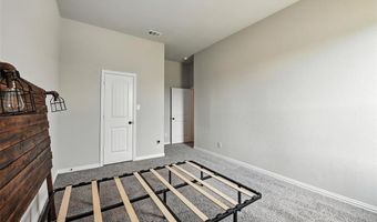 1089 Flagstone Dr, Weatherford, TX 76085