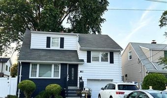 201 Maiden Ln, Bergenfield, NJ 07621