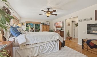 1099 PARKVIEW Dr, Brookings, OR 97415