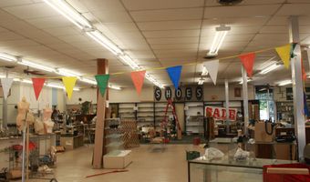 121 N Hayden St, Belzoni, MS 39038