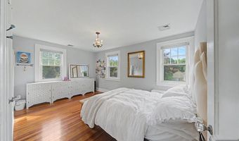 26 George St, Allendale, NJ 07401
