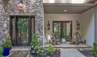 61 Mcintyre Dr, Asheville, NC 28803
