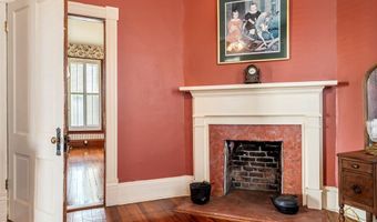 208 S Main St, Abbeville, SC 29620