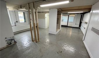 1049 Tiogue Ave, Coventry, RI 02816