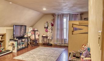 1013 N LINWOOD Ave, Appleton, WI 54914