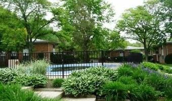 1209 Island Dr 204, Ann Arbor, MI 48105