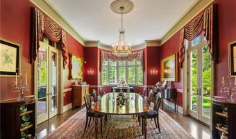 14 Leroy Ave, Newport, RI 02840