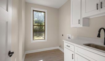 3021 Navajo, Benton, AR 72019