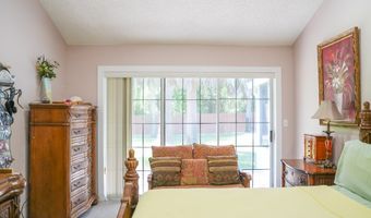 8 Apalachee St, Apalachicola, FL 32320