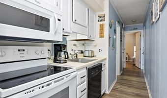 1904 E Fort Macon Rd 332, Atlantic Beach, NC 28512