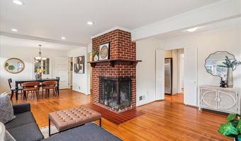 941 N MCKINLEY Rd, Arlington, VA 22205