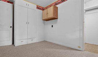 1103 S Darling Dr NW, Alexandria, MN 56308