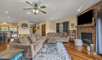 602 Round Lake Cir, Andersonville, TN 37705