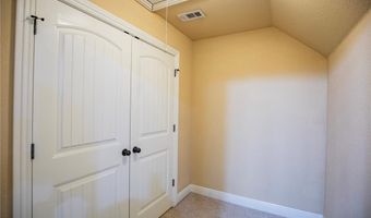 4003 Banbury Dr, Bentonville, AR 72713