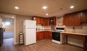99 Elizabeth St, Agawam, MA 01030