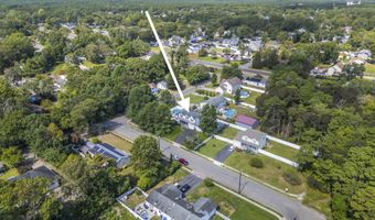 220 Edward Ave, Bayville, NJ 08721