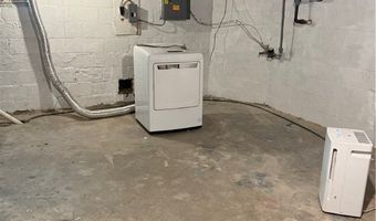 623 Bunker Hill Rd, Ashtabula, OH 44004