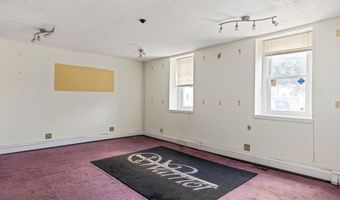 7026 RIDGE Ave, Philadelphia, PA 19128