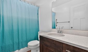 1561 Petersburg Dr, Chubbuck, ID 83202