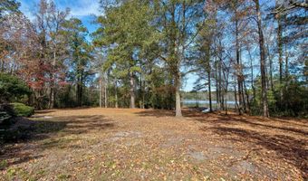 42 Brookwood Rd, Camden, SC 29020