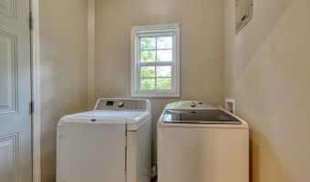 8120 2nd St, Boiling Springs, SC 29316