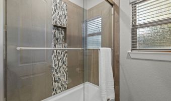 168 Bobby Lynn, Adkins, TX 78101