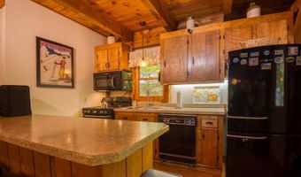 15 Burdett Rd, Bartlett, NH 03845