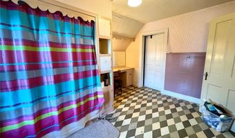 41 Brooklyn St, Angelica, NY 14709