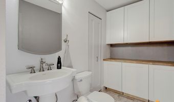 6901 Serenity Dr, Anchorage, AK 99502
