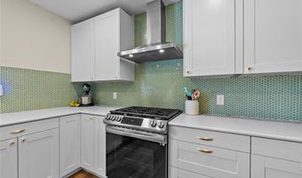 708 W 2nd St, Advance, MO 63730