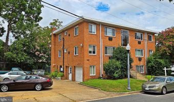 2301 6TH St S, Arlington, VA 22204