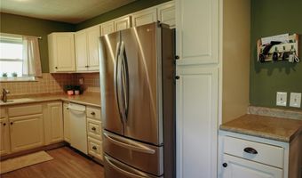 7166 State Route T Hwy, Amazonia, MO 64421
