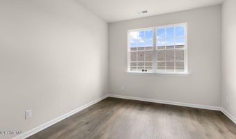 357 Maddox Dr, Aberdeen, NC 28315