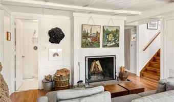 152 Hamilton Ave, Jamestown, RI 02835