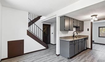 7502 Germane Trl, Apple Valley, MN 55124