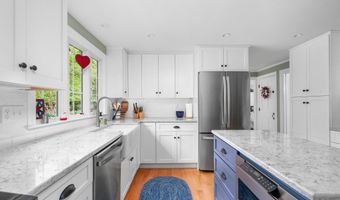 156 Tonela Ln, Barnstable, MA 02630