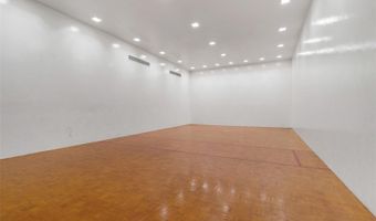 250 Kawaihae St 16B, Honolulu, HI 96825