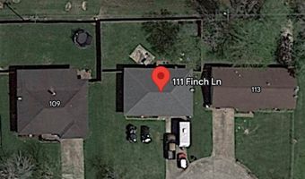 111 Finch Ln, Angleton, TX 77515