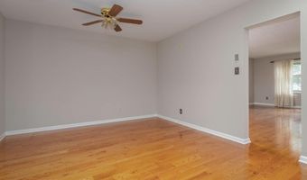 13 CARRIAGE WALK Ct, Baltimore, MD 21234