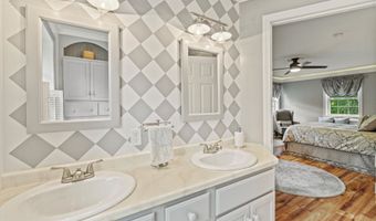 21 Elm Ave, Antrim, NH 03440