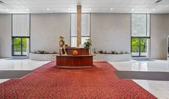 3200 Park Ave 11C2, Bridgeport, CT 06604