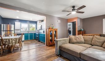 814 Indiana St, Baldwin City, KS 66006