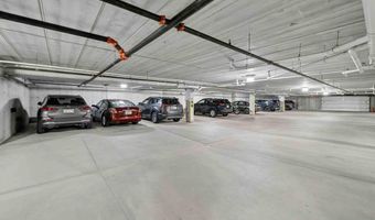 8253 Mayo Dr 201, Madison, WI 53719