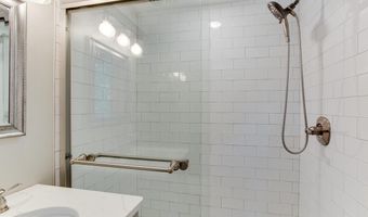 304 FORBES St A, Annapolis, MD 21401