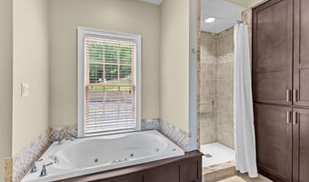 825 DOGWOOD Ln, Ashville, AL 35953