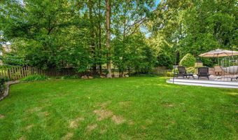 4926 KING DAVID Blvd, Annandale, VA 22003