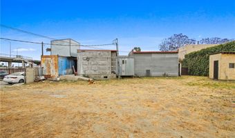 212 E Spruce St, Compton, CA 90220