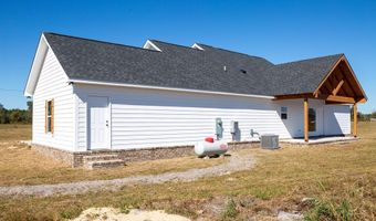 4419 Altamaha School Rd, Baxley, GA 31513