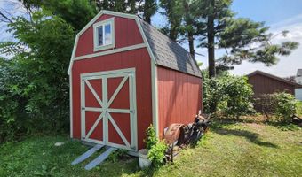 536 Santa Maria Dr, Arlington, WI 53911
